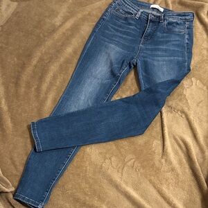 Vervet Classic Blue Women's Straight Leg Jeans in Size 4